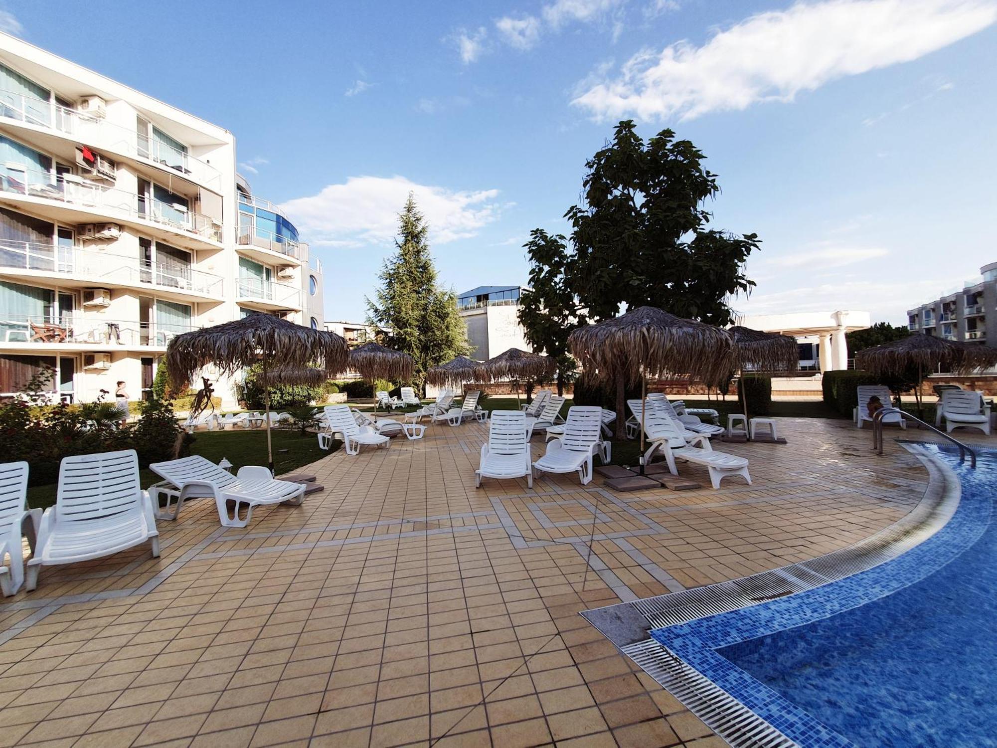 Elena'S Lux Aparthotel - Town & Sea View - Atlantis Spa Sarafovo Exterior foto